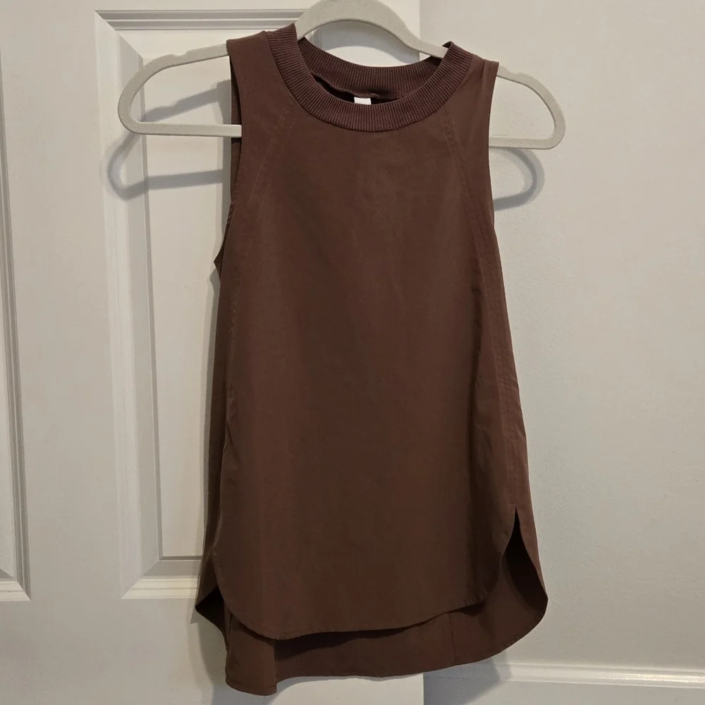Athleta Zephyr Tank - Picture 3 of 6